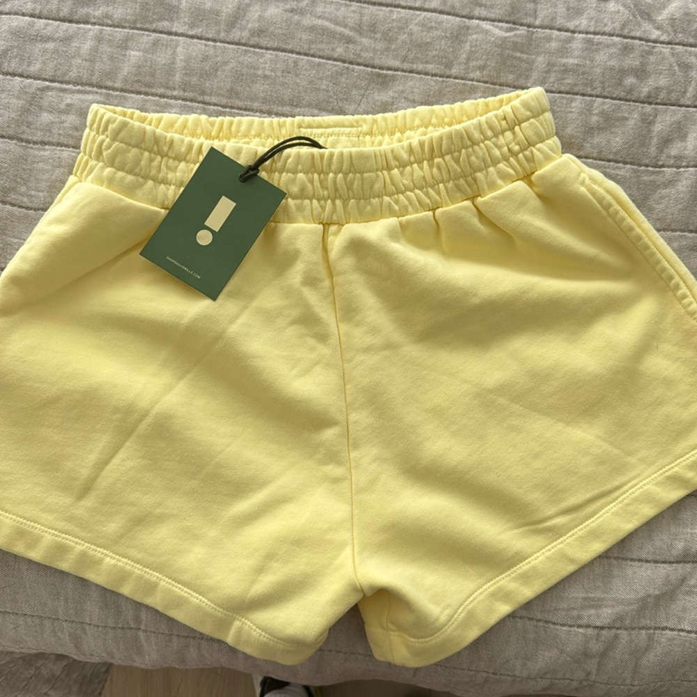 DD lemonade super short